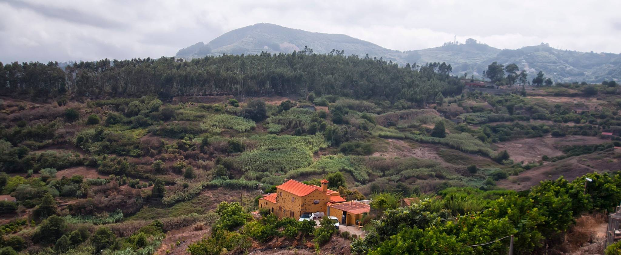 Las Casas de Lola y Rafael in Los Tiles, Moya