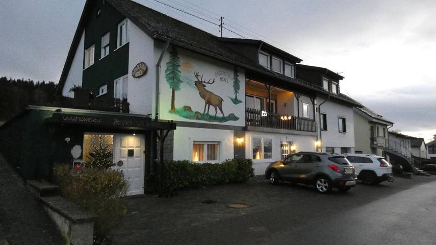 B&b voor 2 personen, with Terras and Whirlpool as well as Tuin and Sauna in Bernkastel-Kues en Omgeving
