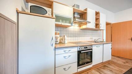 Villa für 17 Personen in Medebach, Hochsauerlandkreis, Bild 4