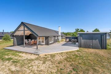 Ferienhaus für 6 Personen, mit Terrasse in Klitmøller