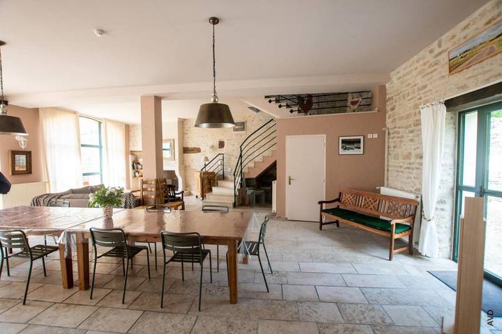 Location de vacances pour 14 personnes, avec jardin et vue à Bussy-le-Grand - 4