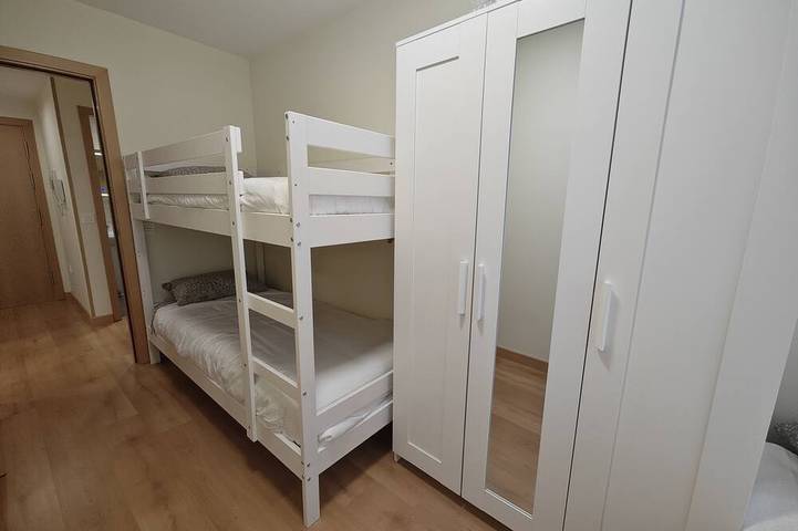 Ganze Wohnung, Escarrilla Estudio Nómada - tucasaenlospirineos in Escarrilla, Sallent de Gállego
