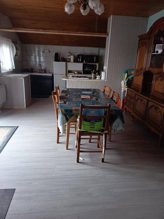 Appartement entier, Chez Sylvia in Saint-Julien-du-Pinet, Haute-Loire