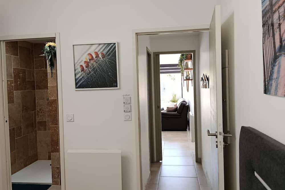 Quiet cocoon 1★ with private terrace - at the gateway to La Rochelle & Île de Ré in L'Houmeau, La Rochelle und Umgebung