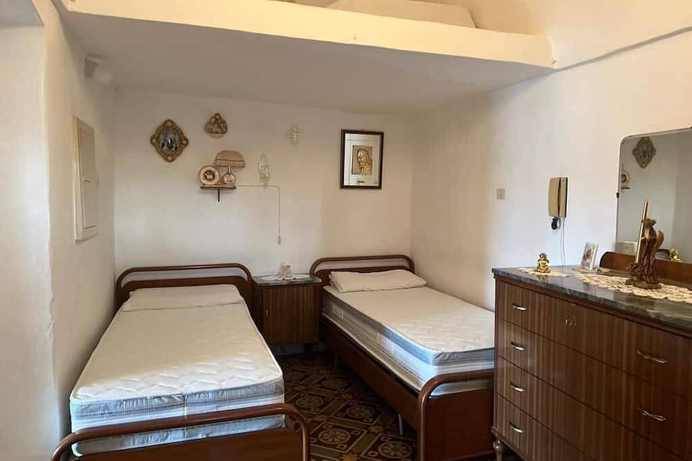 Historic villa with trulli in Valle D'itria surrounded by nature in Cisternino, Salento