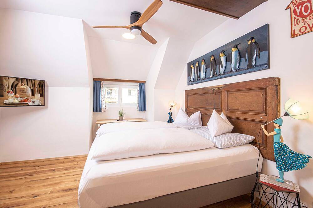 Geheel appartement, Ferienwohnung 5 - Ferienwohnungen in der Kaffeewerkstatt in Sankt Wolfgang im Salzkammergut, Traunviertel