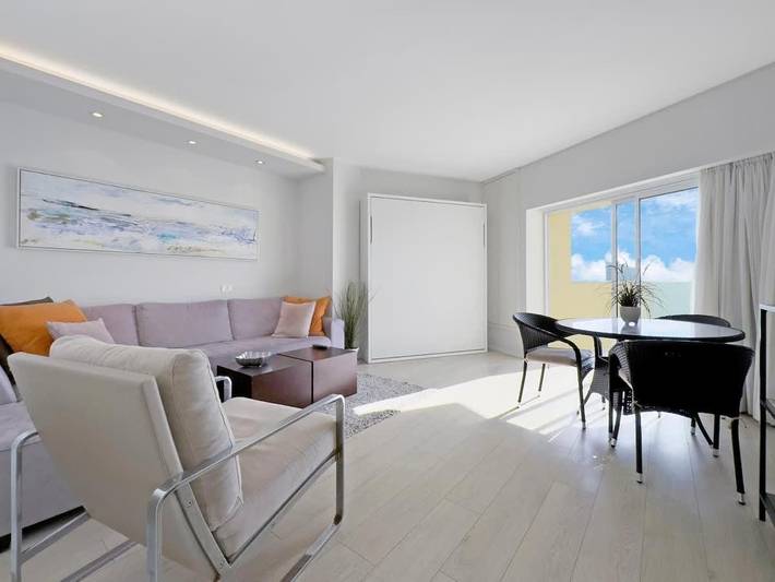 Appartement de vacances pour 5 personnes, avec jardin et terrasse ainsi que piscine et sauna