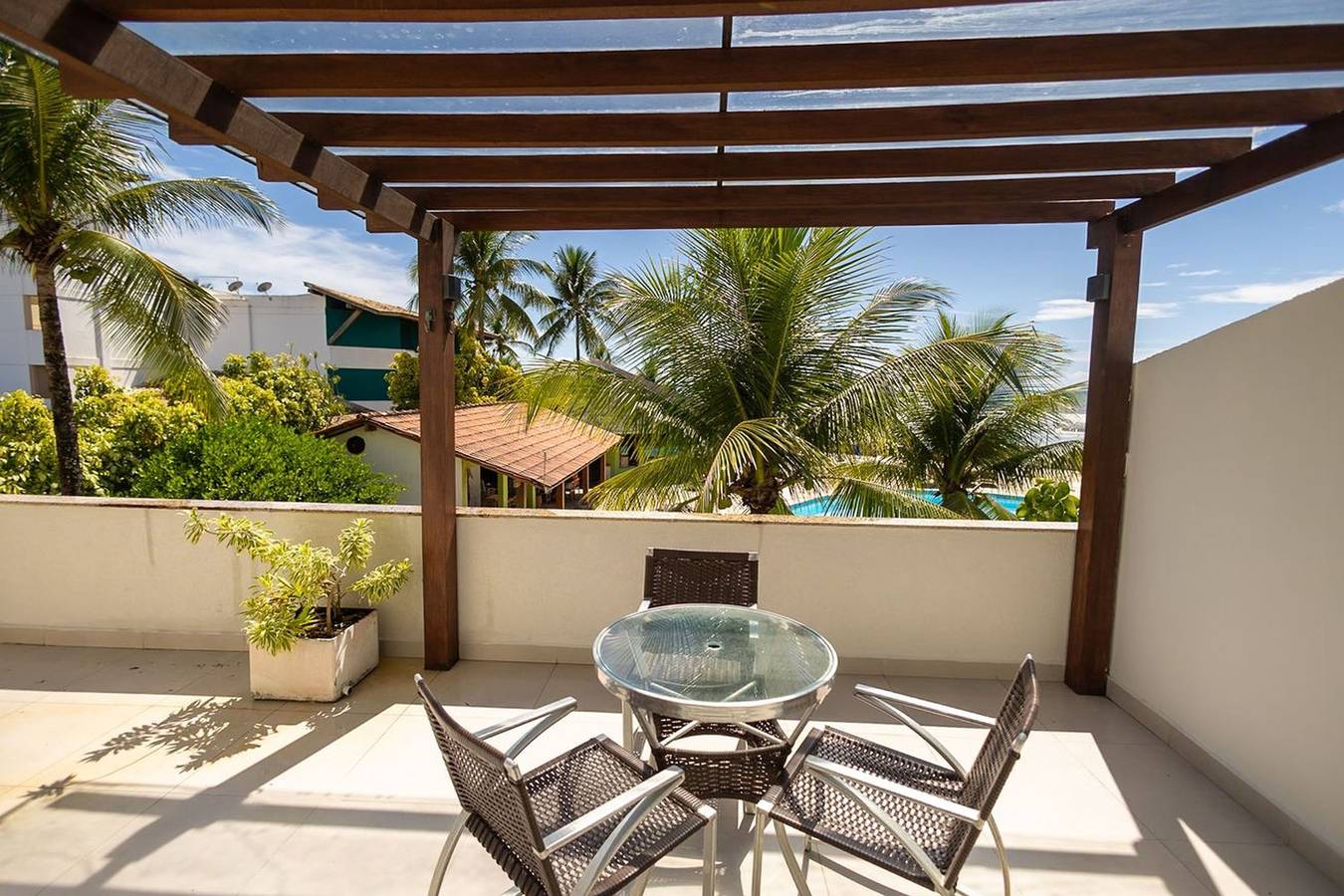 Entire apartment, Studio Beira-Mar com Piscina e Varanda Privativa in Costa das Baleias