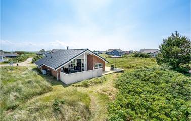 Ferienhaus für 5 Personen, mit Terrasse und Whirlpool sowie Sauna in Lakolk