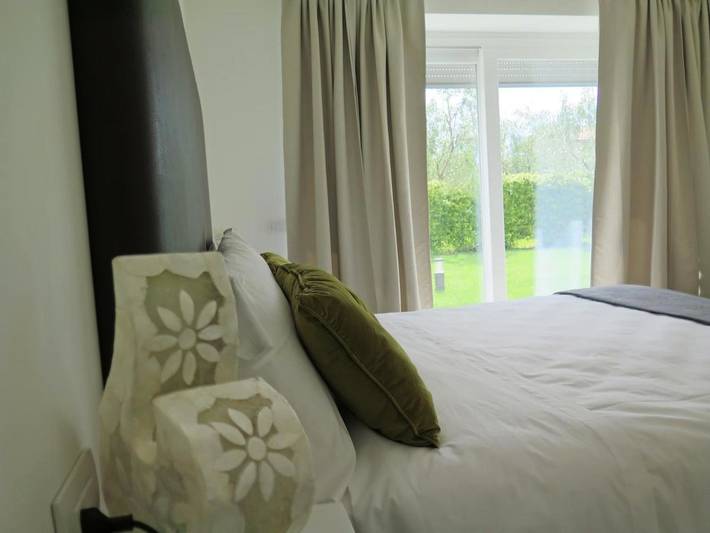 Apartamento de vacaciones para 6 personas, con jardín además de piscina y vistas - 1