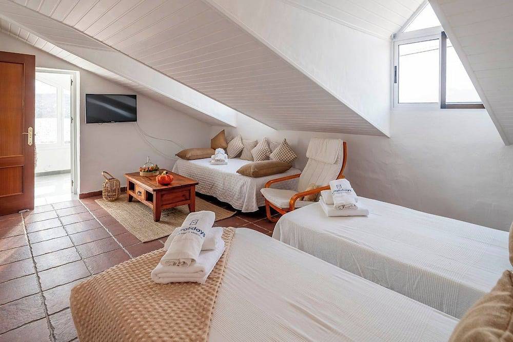 El Viso Monda by Ruralidays in Monda, Sierra de las Nieves