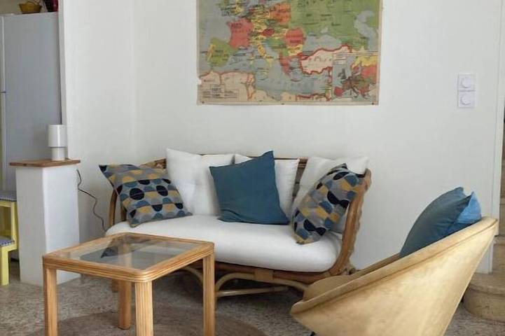 La petite maison du Couvent des Ecrevisses, pour 4 personnes au coeur de Barjols in Barjols, Région de Brignoles
