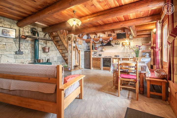 Gîte pour 4 personnes, avec jardin à Jarrier - 3