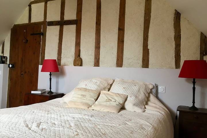 Location de vacances pour 9 personnes, avec piscine ainsi que jardin et balcon à Castillon-en-Couserans - 2