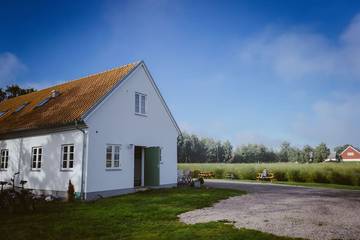 Ferienhaus für 8 Personen, mit Terrasse und Garten sowie Sauna in Höganäs