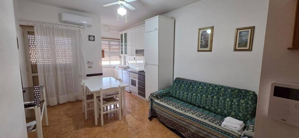 Appartamento per 4 persone, con Balcone e Panorama a Pellaro