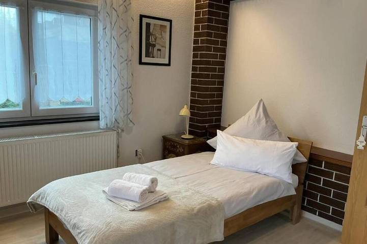 Bungalow für 3 Personen, mit Garten und Balkon im Saarland - 4