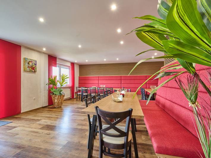 Ferienhaus für 25 Personen, mit Balkon und Ausblick sowie Garten in Kollnburg - 3