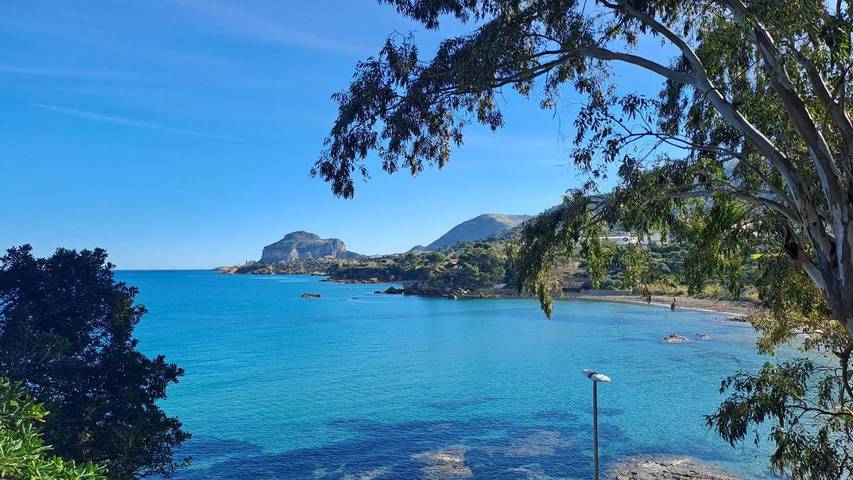 Casa vacanza per 4 persone, con terrazza e giardino - 1