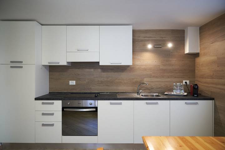 Appartamento intero, Appartamento 'Dolomis Genziana 4px' con Vista Montagna, Giardino in Comune e Wi-Fi in Caderzone Terme, Alpi dell'Adamello e della Presanella
