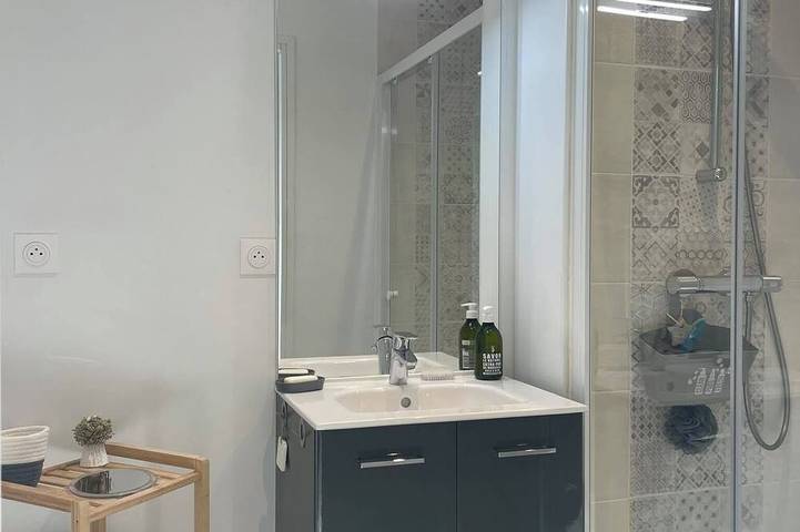 Gîte pour 7 personnes, avec jardin et jacuzzi à Lorris - 4