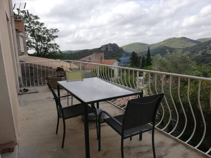 Location de vacances pour 5 personnes, avec terrasse et vue, animaux acceptés à Vailhan - 3