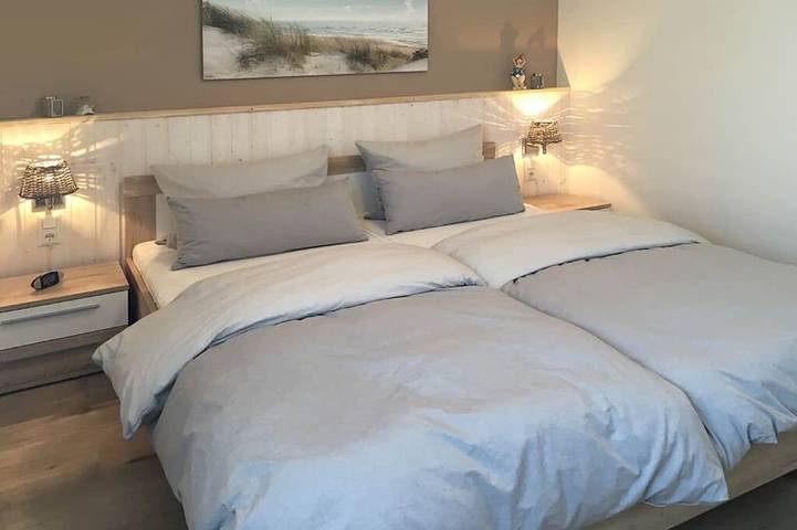 Bungalow für 4 Personen, mit Terrasse und Garten in Kellenhusen - 2