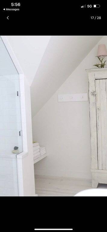 Ganze Wohnung, Luxury Downtown Cvx - The Apartment #3 in Charlevoix, Charlevoix County