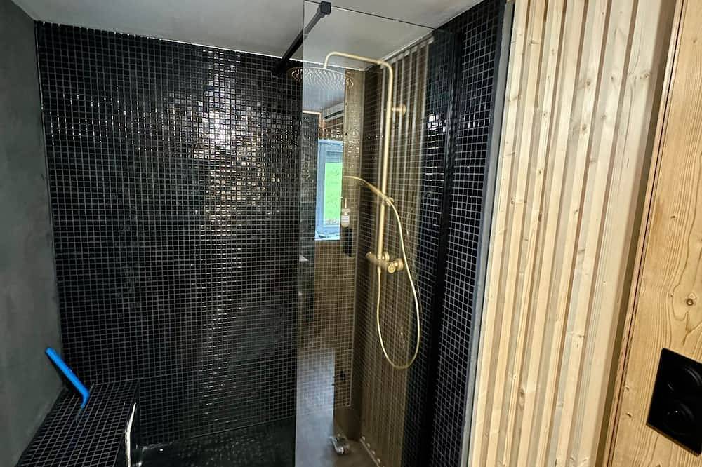 Apartamento entero, Chalet-style apartment with video projector (Netflix, Prime, Molotov) in Morez, Parc naturel régional du Haut-Jura