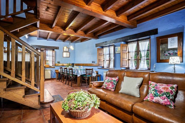 Casa rural para 7 personas, con Jardín en Lagos de Covadonga - 3