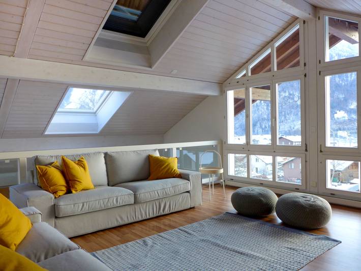 Gîte pour 7 personnes, avec vue sur le lac ainsi que vue et terrasse à Brienz - 2