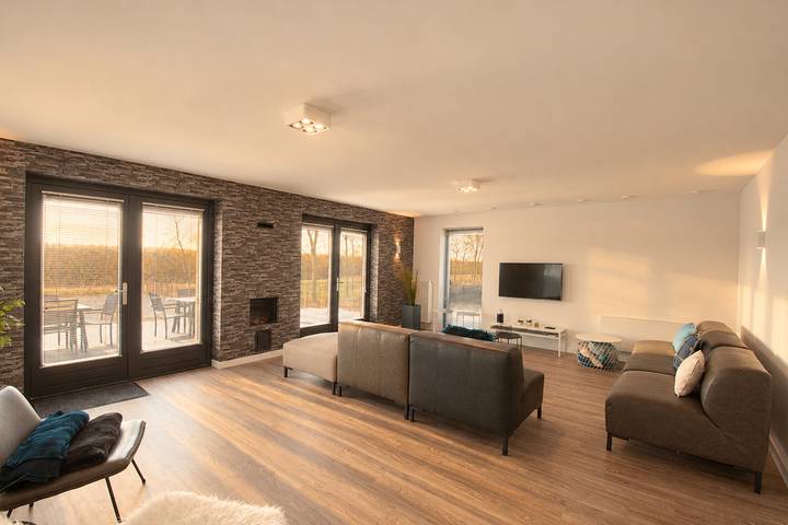 Oesterdam Resort — Villa Oesterdam Wellness | 16 Personen in Tholen, Niederländische Nordsee