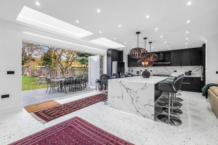 Villa pour 12 personnes, avec jardin à Londres - 3