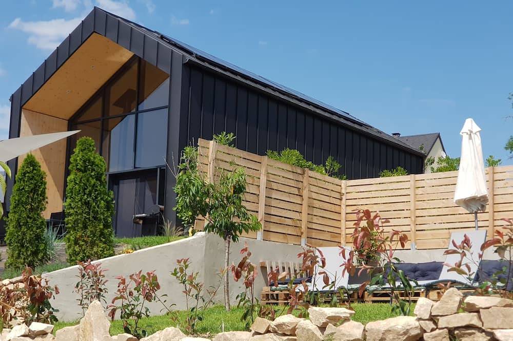 Chalet pour 6 Personnes dans Ruynes-en-Margeride, Région de Saint-Flour