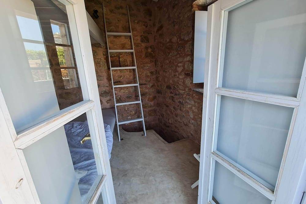 Altes Turmhaus auf der Halbinsel Mani in Peloponnes