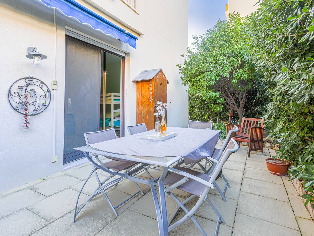 Entire apartment, Terrasses de la Baie des Anges in Nice (France), Mediterranean Coast (France)