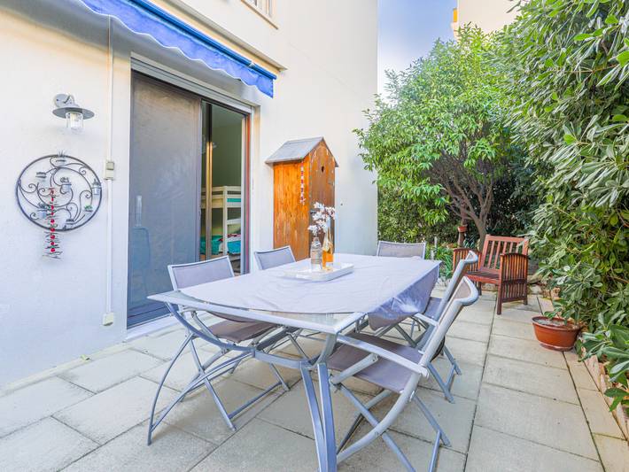 Entire apartment, Terrasses de la Baie des Anges in Nice (France), Mediterranean Coast (France)
