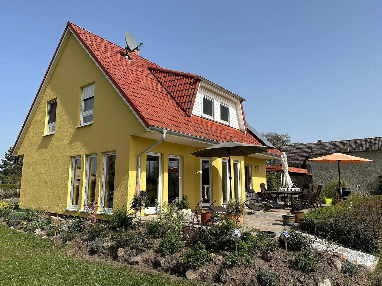 Ferienvilla "Sonnenhof" mit Wallbox in Hardenbeck, Boitzenburger Land