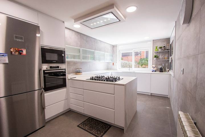 Casa rural para 8 personas, con jardín en Bajo Llobregat - 3