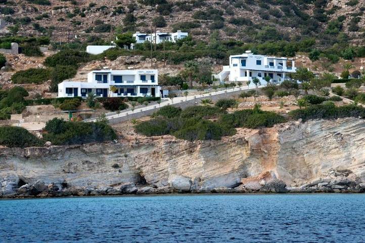 Location de vacances pour 2 personnes, avec terrasse ainsi que jardin et vue dans Karpathos - 2