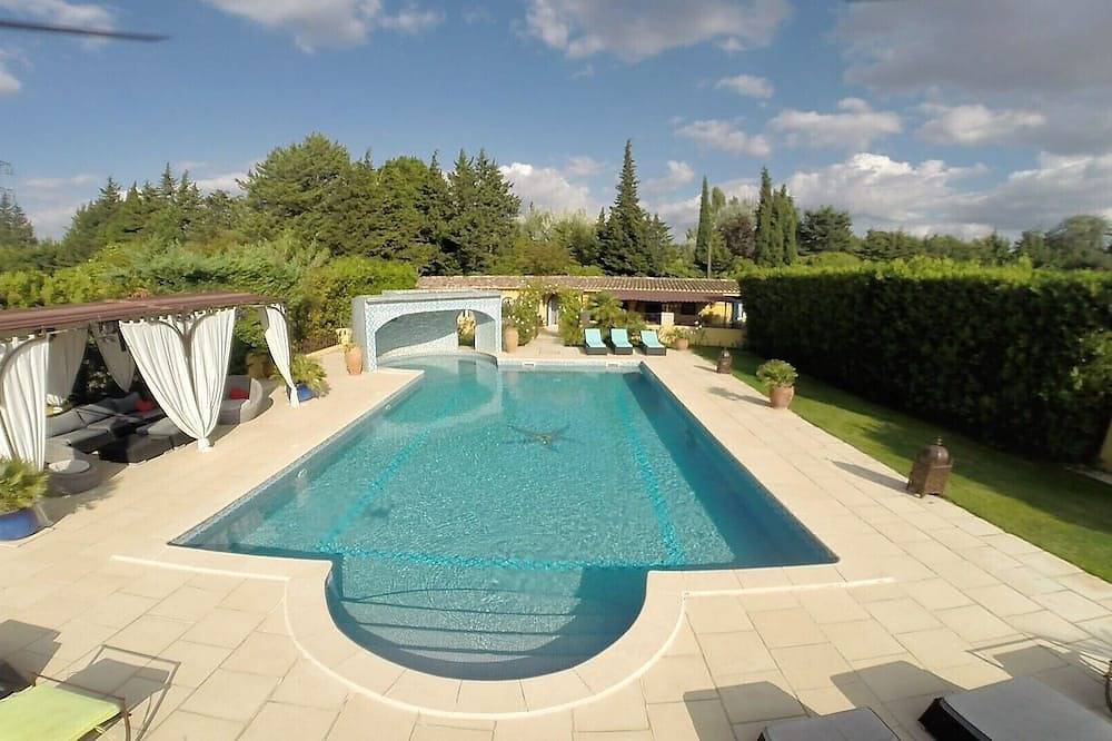 Gîte pour 4 Personnes dans Carpentras, Provence
