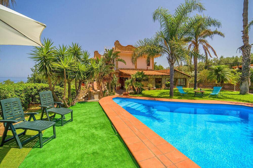 Fantastisk hjem i Trabia med Wifi in Trabia, Provinsen Palermo