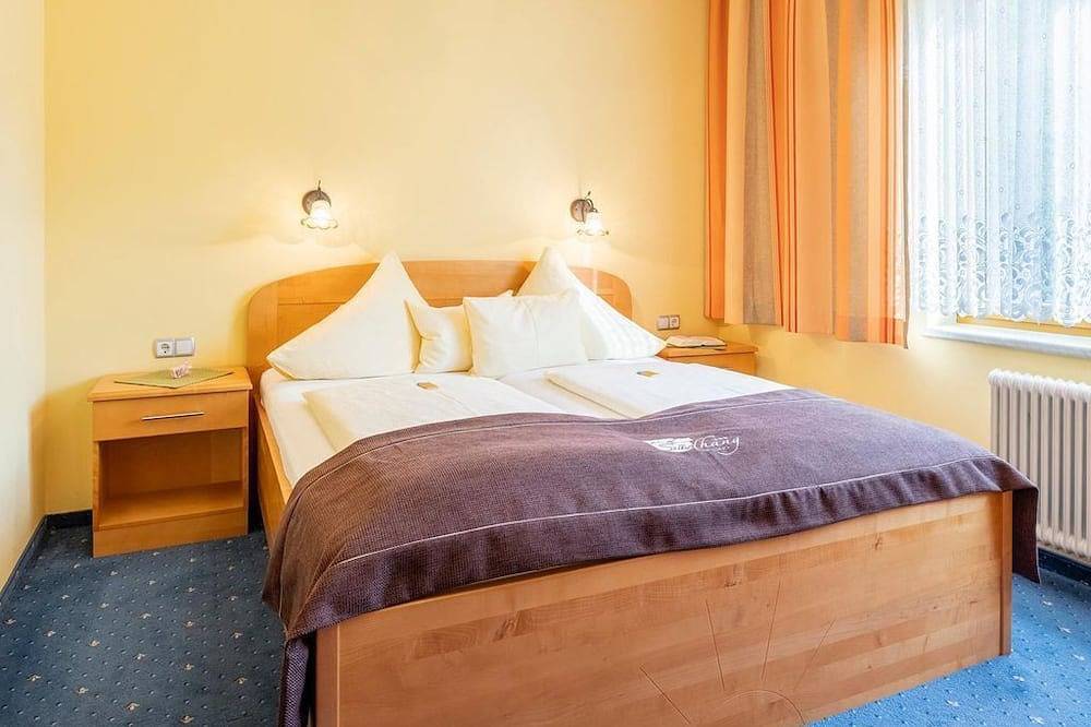 Pension Südhang - Doppelzimmer Bad Kleinkirchheim in Bad Kleinkirchheim, Nockberge