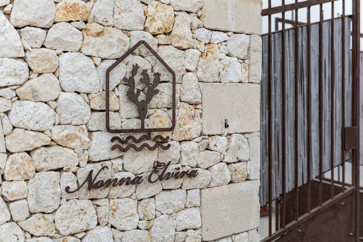 Casa vacanza per 4 persone, con panorama e giardino, con animali domestici a Minervino di Lecce