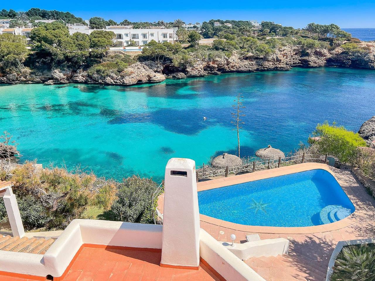 Villa in erster Meereslinie mit privatem Pool in Cala d'Or, Santanyí