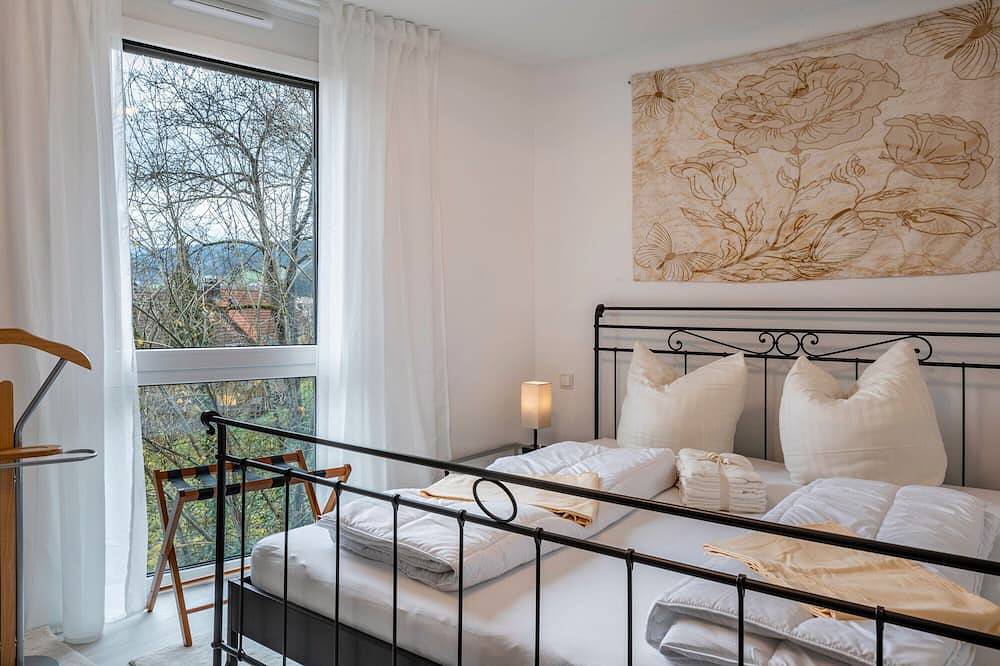 Ganze Wohnung, Ferienwohnung 'Felsenkeller 15' mit 29m² Terrasse und Loggia in Waldkirch, Südschwarzwald
