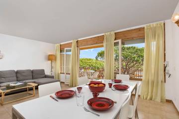 Apartment for 4 People in Palafrugell, Lower Empordà, Photo 4
