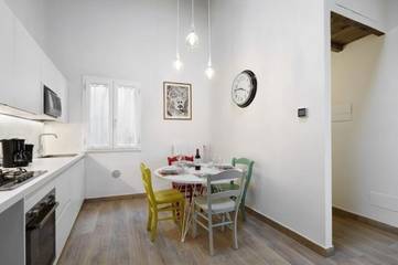 Apartment for 4 People in Florence city center, Florence, Photo 2