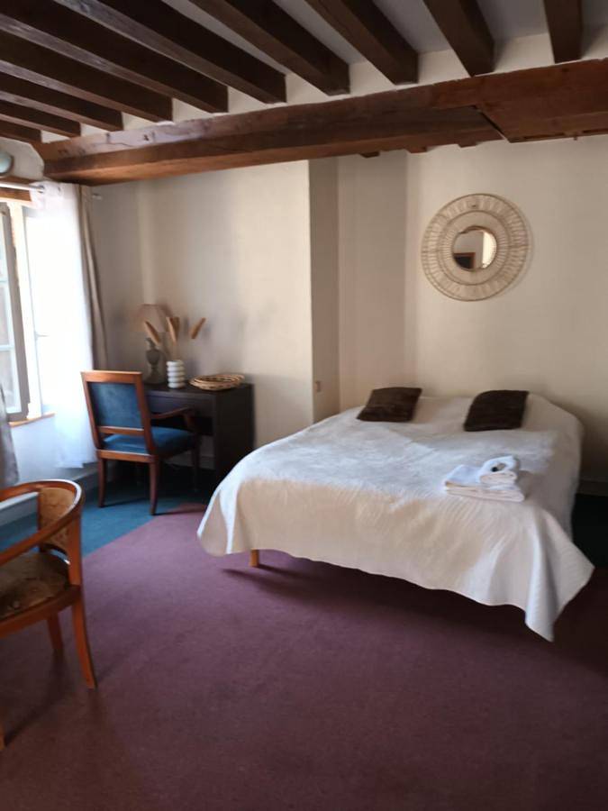 Les Belleme Golf - Self-catering Apartments in Saint-Martin-du-Vieux-Bellême, Parc naturel régional du Perche