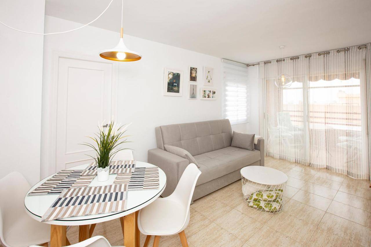 Apartamento entero, Apartment with Terrace in Dehesa de Campoamor, Orihuela
